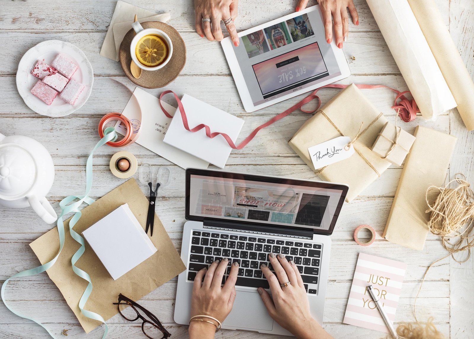 Corporate Gifts Schweiz 2026: Warum Co-Branding zum neuen Standard wird
